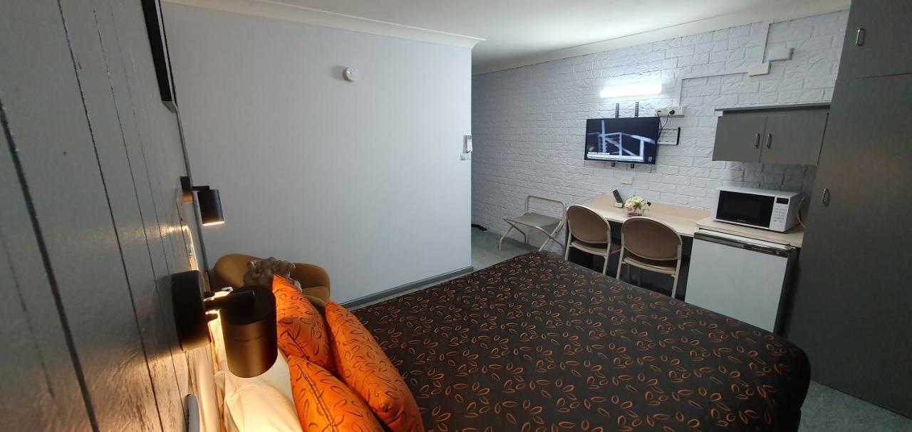Goldrush Motel Young Cbd Exterior photo